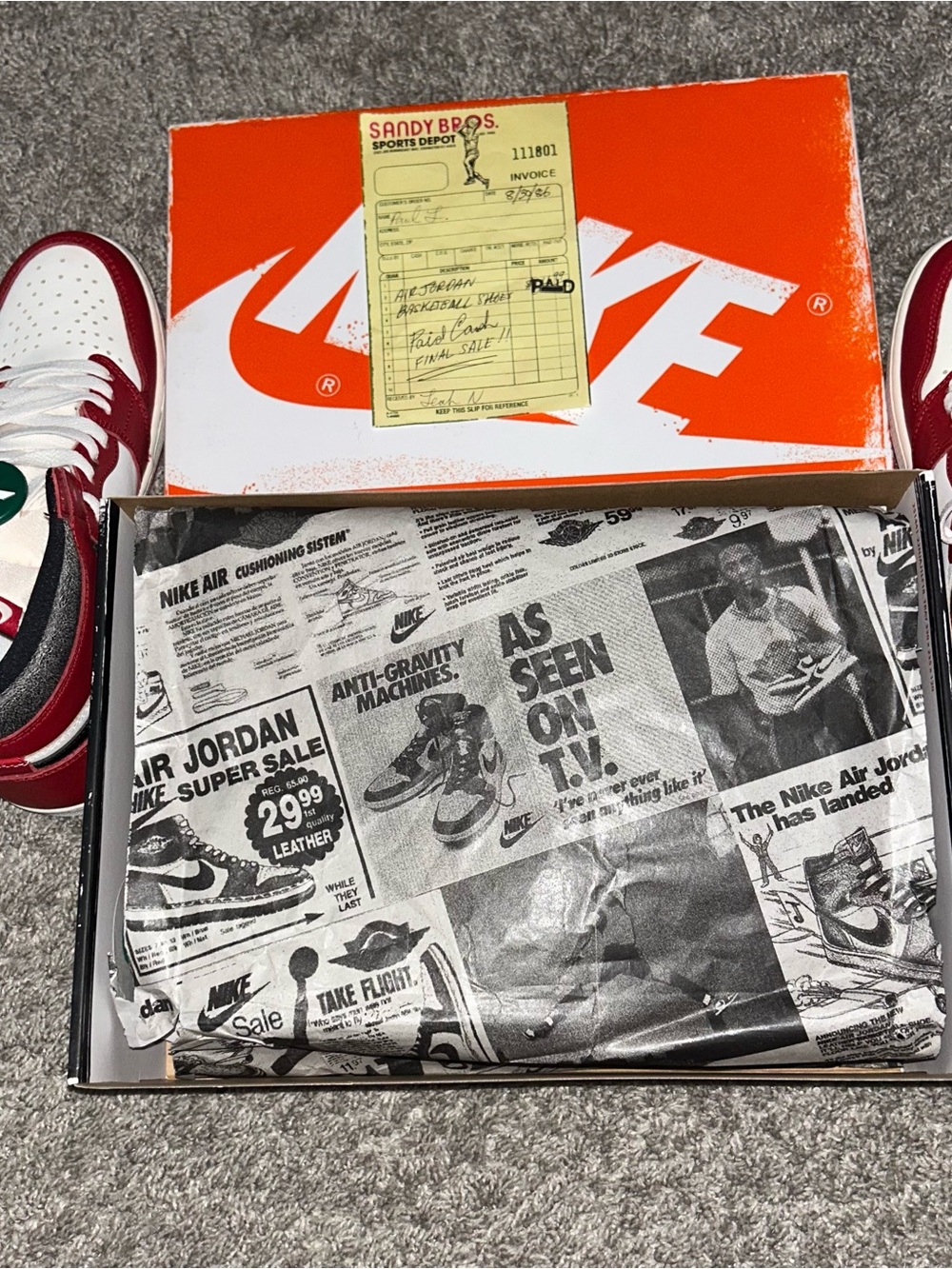 Air Jordan 1 Retro High Lost & Found